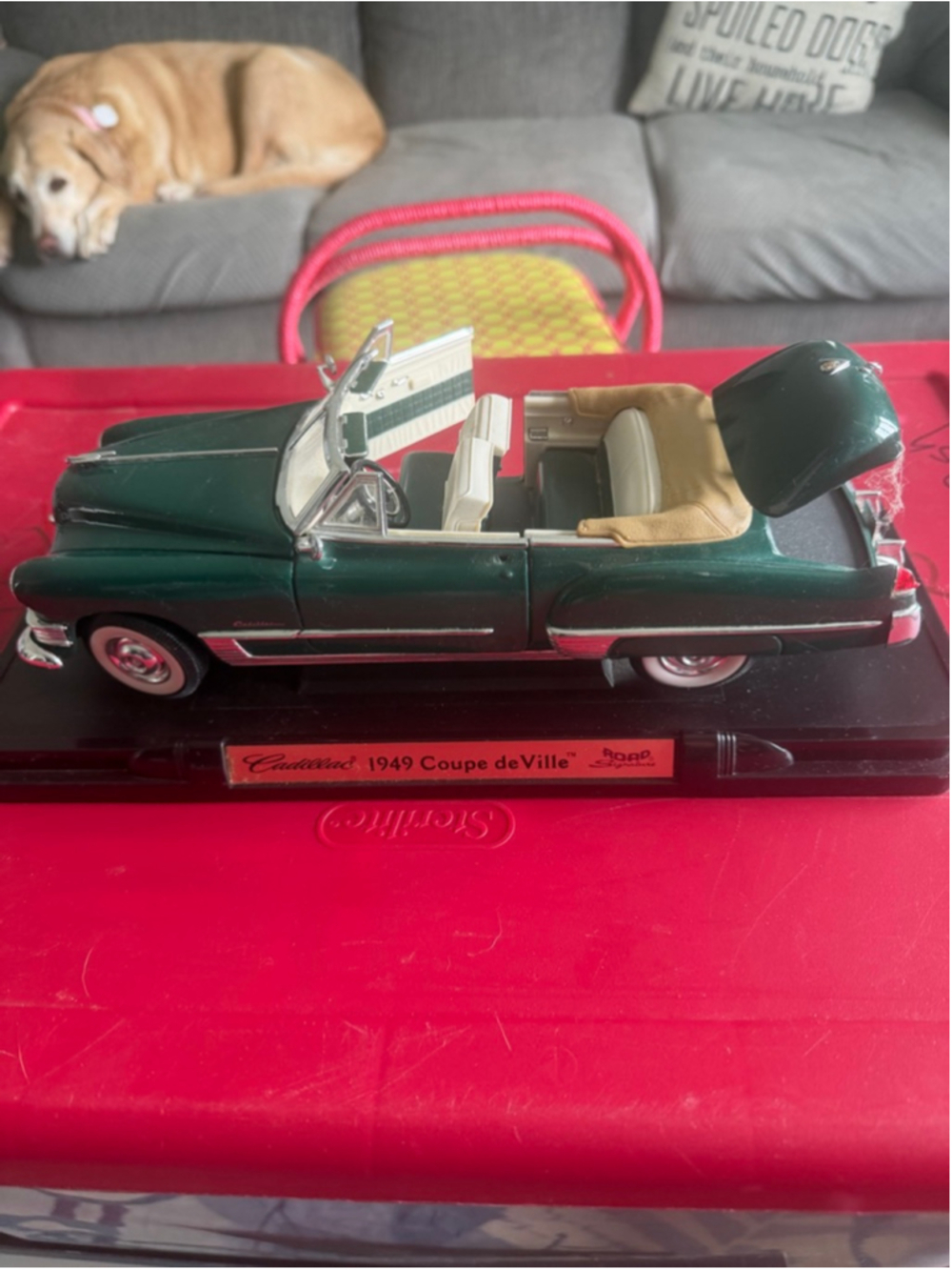 Road Signature Cadillac 1949 Coupe de Ville One Size Green Tan